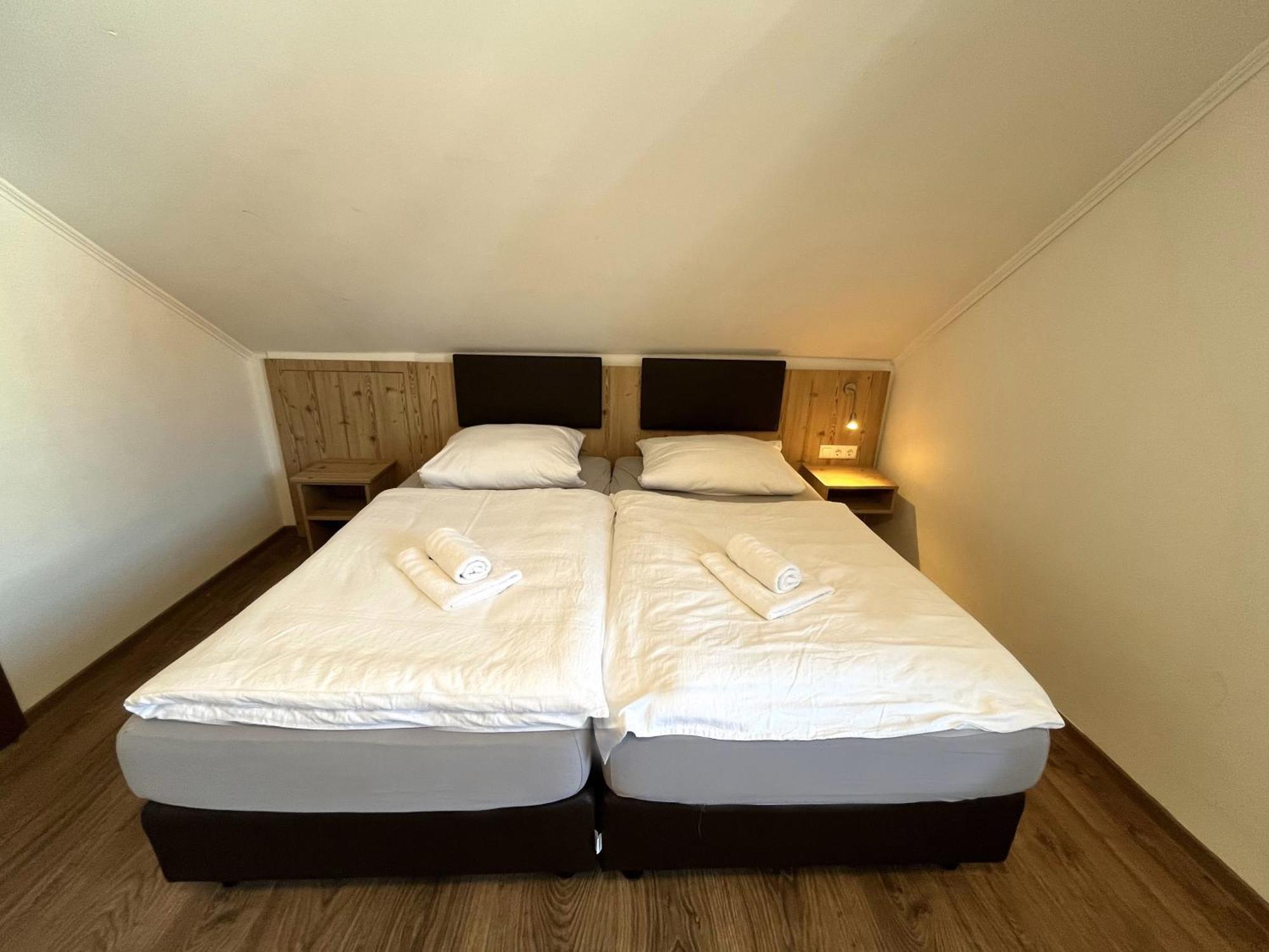 Gastwirtschaft & Hotel Doll Markt Indersdorf Pokoj fotografie